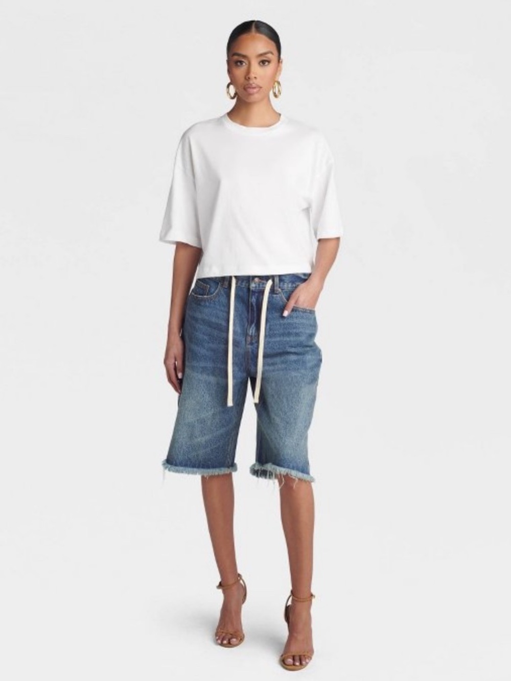 KBB by KAHLANA Women's 'The Lynnox Shorts' - Dark Wash 14 adjustable waist